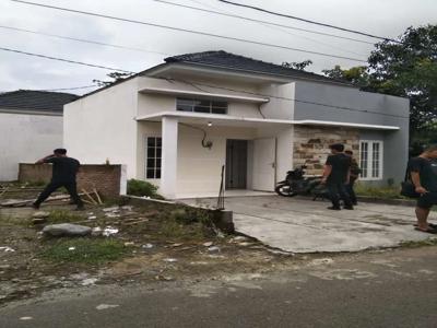 Jual rumah 0 jalan aspal