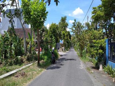 Tanah di Jl Jogja Wates km 8, Zona Kuning, Mangku Jalan Aspal