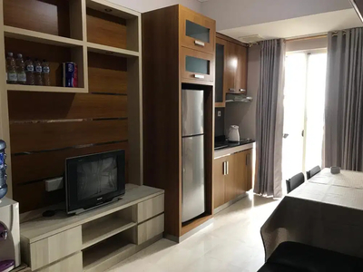 2 br full furnish bagus harga MURAH lt sedang Apt.Royal mediterania