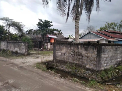 DI JUAL TANAH DAN BANGUNAN