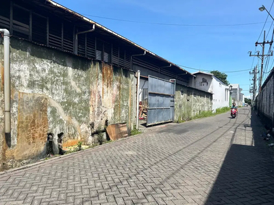 Gudang Lebak dekat Raya Kenjeran Surabaya SHM Siap Pakai