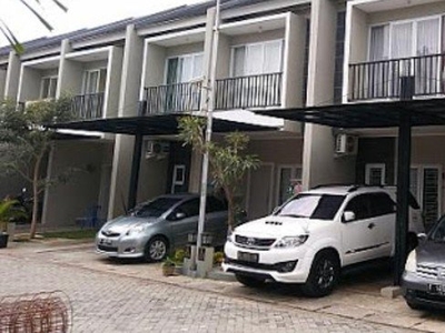 Rumah siap huni full furnished. Cipondoh-Neglasari-Daan Mogot