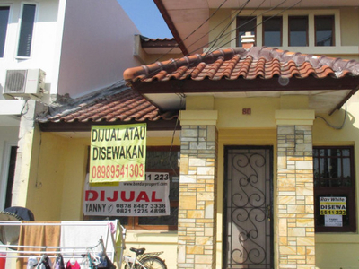 Disewa Disewakan Rumah Taman Parahyangan - Lippo Karawaci