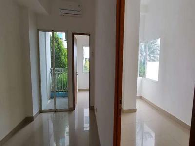 Di sewakan BU tahunan termurah 2 BR unfurnish the nest apartement