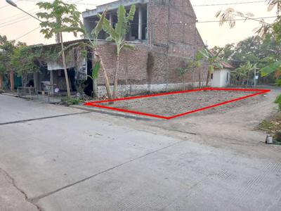 dijual TANAH HOOK STRATEGIS SHM 2 menit ke JL. Raya Majapahit Kota SMG