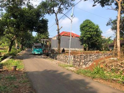 TANAH NEMPEL JALAN RAYA LOKASI GEBYOG NGIJO GUNUNGPATI SEMARANG