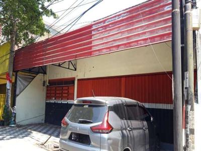 BANGUNAN USAHA BARATAJAYA NOL JALAN RAYA, AREA SHOWROOM MOBIL