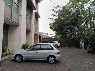 DIJUAL GEDUNG 3 LANTAI DI JL. SUPRATMAN BANDUNG