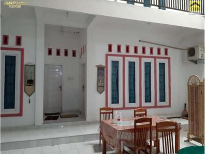 RUMAH 2 LT KOMPLEK DOSEN UNAND PADANG.