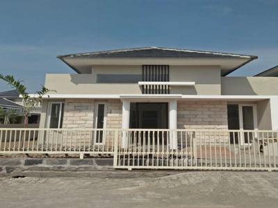 Rumah mewah harga Terjangkau De Naila village type Cemara