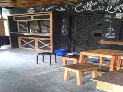Rumah Untuk Cafe Sayap Riau, Jl.Lombok, Jl.Aceh Bandung Tengah