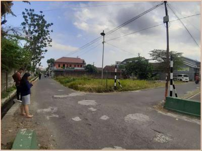 TANAH JOGJA, SHMP, HOOK, BARAT RS. HERMINA, 300M JALAN RINGROAD