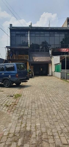 Dijual dan disewakan ruko siap pakai