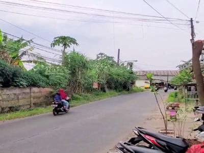 Dijual cepat tanah kosong dipinggir jln raya Wibawa Mukti kota Bekasi
