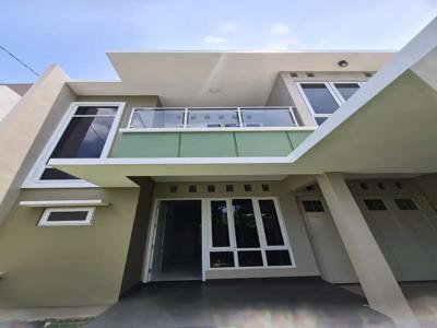 Rumah Baru Siap Huni Semi Furnished Boulevard Sendang Mulyo Dkt UNDIP