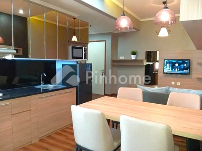 Disewakan Apartemen Lokasi Bagus di - SUDIRMAN PARK - 2 BR FF Include IPL, Luas 48 m², 2 KT, Harga Rp9,3 Juta per Bulan | Pinhome