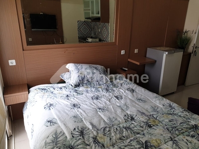 Disewakan Apartemen Studio Full Furnised Lengkap di Green Pramuka City, Luas 21 m², undefined KT, Harga Rp4 Juta per Bulan | Pinhome