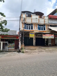 Disewakan Ruko di jalan Amphibi Dekat Pasar Sekip Ujung