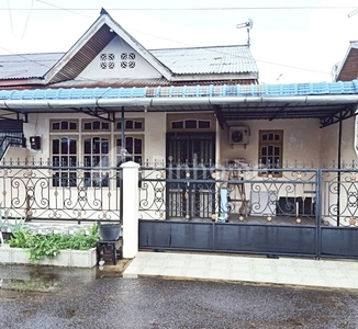 Disewakan Rumah Lokasi Bagus di Jalan Muhammad Yamin Rp25 Juta/tahun | Pinhome