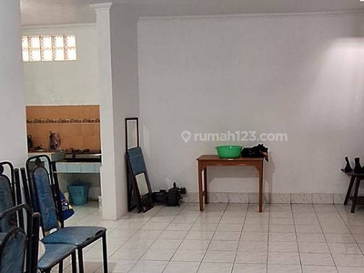 Rumah Disewa Terawat Siap Huni di Area Rajawali