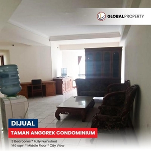 Dijual Apartemen Taman Anggrek Condominium Fully Furnished 3 Bed, Middle Floor - Jakarta Barat