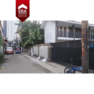 Dijual Kost LT875 LB847 2 Lantai Legalitas SHM 30KT 30KM Siap Huni - Jakarta Timur