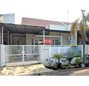 Jual Rumah Bagus LT144 LB1056 Cluster Ifolia Kota Harapan Indah - Bekasi Jawa Barat