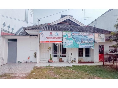 Jual Rumah Bekas Luas 100/242 di Poligon Palembang Dekat SMAN 1 Palembang, UNSRI Bukit Palembang, Taman Kambang Iwak Besak, Palembang Indah Mall, RSUD Gandus - Palembang Sumatera Selatan