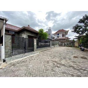 Jual Rumah Full Furnished LT135 LB120 3KT 2KM Dalam Perumahan Elit Selatan UII - Sleman Yogyakarta