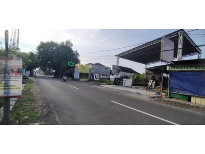 Jual Tanah Bangunan Luas 288 m2 Murah Jalan Raya Mangesti Gentan Solo Area Komersil - Solo Jawa Tengah