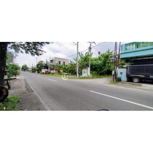 Jual Tanah Luas 255m2 Strategis Cantik Tepi Jalan Raya Mayang Mangesti Gatak - Solo Jawa Tengah