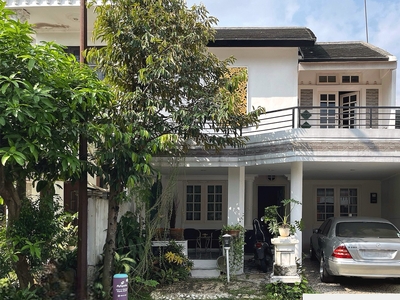 Dijual Rumah 2 Lantai di Kota Wisata, Cibubur