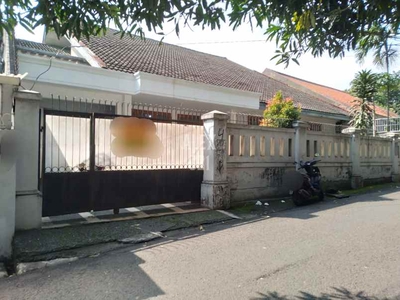Disewakan Rumah 15 Lantai Kebayoran Baru Jakarta Selatan