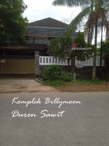 Rumah Bagus Dalam Komplek Elit Billymoon Duren Sawit Jakarta Timur