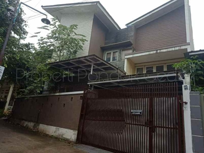 Rumah Dijual Jalan Tugu Jatiwaringin Pondok Gede Bekasi