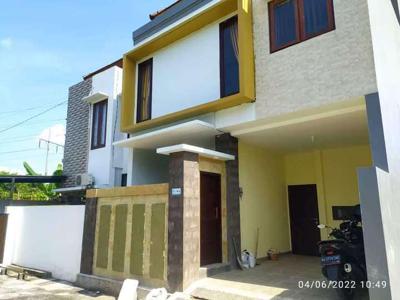 Dijual Rumah baru Style Villa Lantai 3 di Sempidi Badung Area