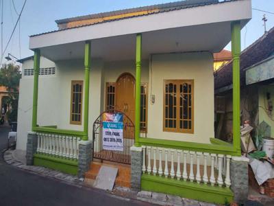 Dijual Rumah daerah Medoho, Gayamsari Semarang xmsk54