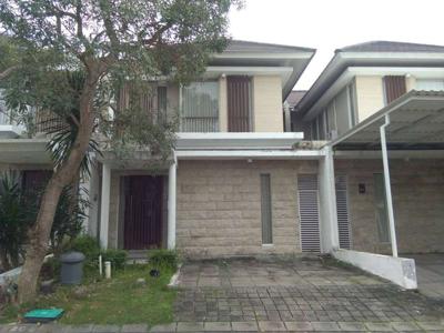 Dijual Rumah di Green Hill, Citraland Utara, Surabaya