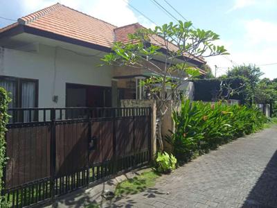 DIJUAL Rumah Lantai 1 Bonus Lahan Kosong Jimbaran Badung Bali