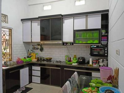 Dijual Rumah Minimalis Modern 2 Lantai di Komplek Villa Arafuru Indah