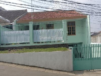 Disewakan Rumah Eksklusif Siap Huni di Cikutra Bandung