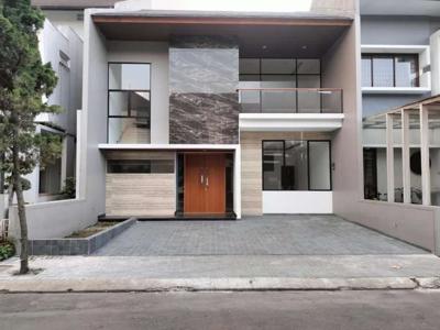 New modern home di singgasana Pradana