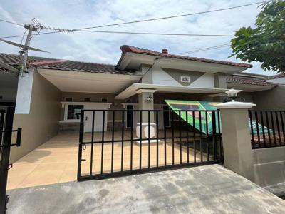 Rumah di jual di Villa Nusa Indah 5