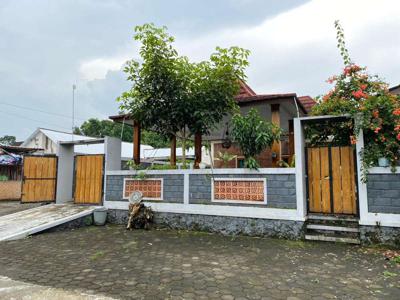 Rumah Joglo Asri dan Nyaman diutara Jl Jogja Solo