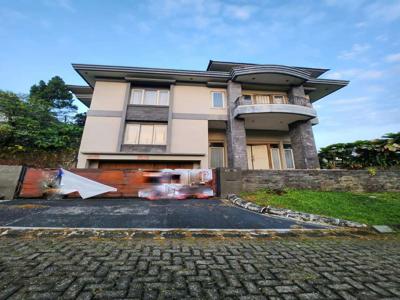 Rumah mewah murah di Bogor Lakeside