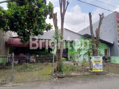 TANAH DI KOMPLEK KAMPUS DI SETURAN