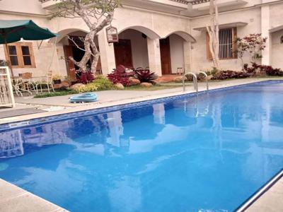 villa batu Malang kolam renang murah