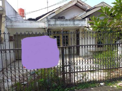 Dijual rumah tua hitung tanah di Kelapa Gading Jakarta Utara