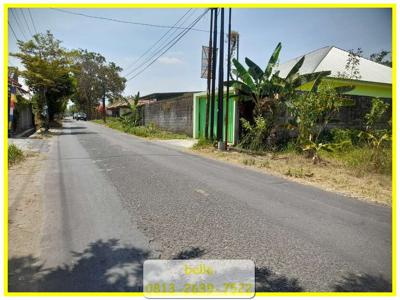 Jalan Kaliurang Km 9 kawasan perumahan Tanah Kaliurang Jogja :