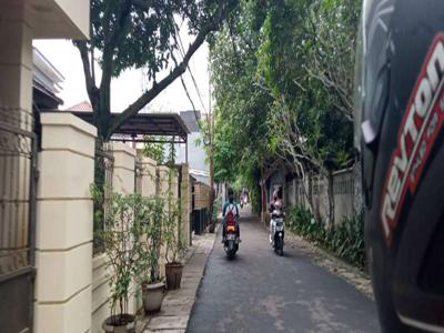Jual Tanah Dekat Kampus Politenik APP Jakarta. Akses Jalan Lebar